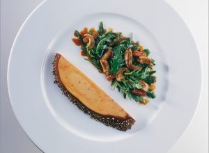 Foie gras de canard des Landes cuit dans sa graisse par Alain Ducasse