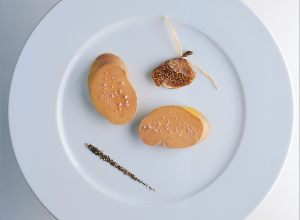 Foie gras de canard confit dans sa graisse par Alain Ducasse