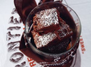 Brownies aux noix de pécan par Julie Andrieu