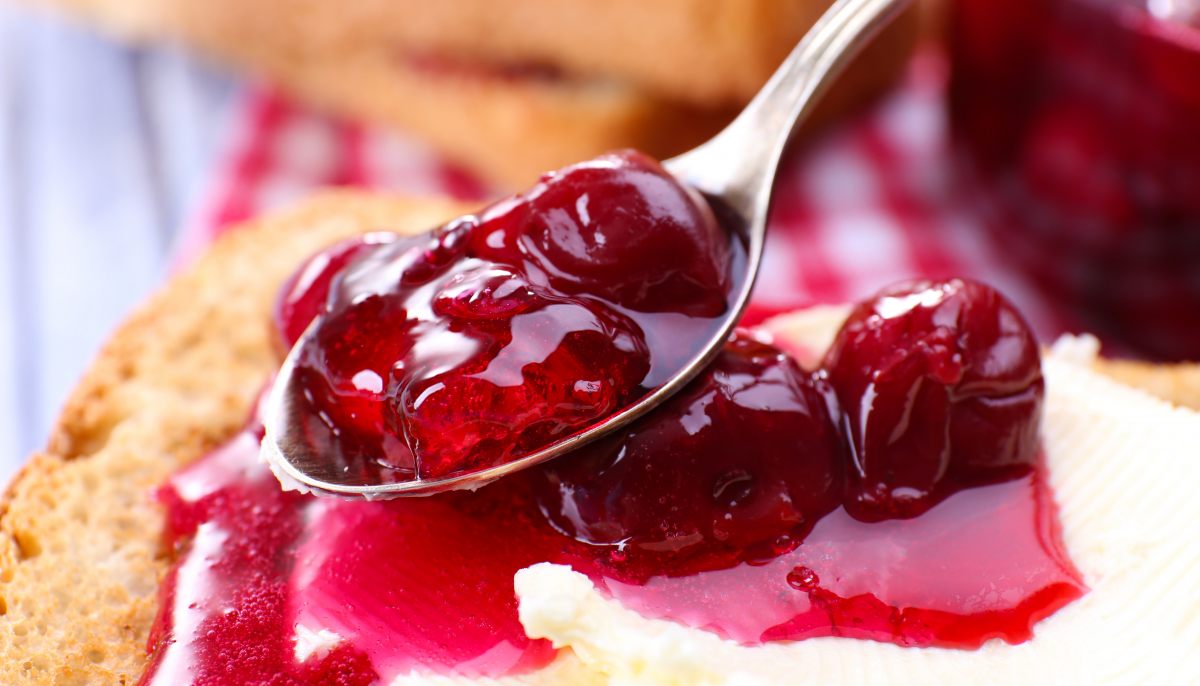 Recette de Confiture de cerise par Alain Ducasse - Académie du Goût