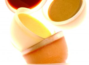 Petits pots de crème vanille, café, caramel par Alain Ducasse