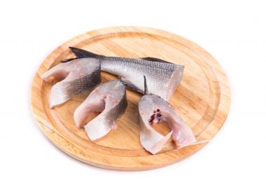 Tronçonner un poisson