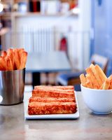 Mozzarella, frites, boulettes de viande : 7 adresses monoproduit spécial salé