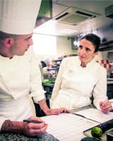 Anne-Sophie Pic porte-parole du comité de soutien à ExpoFrance 2025