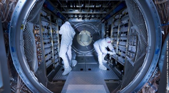 Alain Ducasse livre des repas gastronomiques pour les astronautes