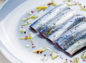 Recette de sardines crues marinés aux citrons confits par Alain Ducasse