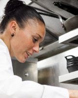 Laëtitia Rouabah perpétue la tradition des femmes chefs chez Allard