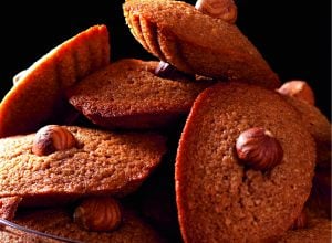 Recette de madeleines au chocolat et aux noisettes de Robuchon par Sophie