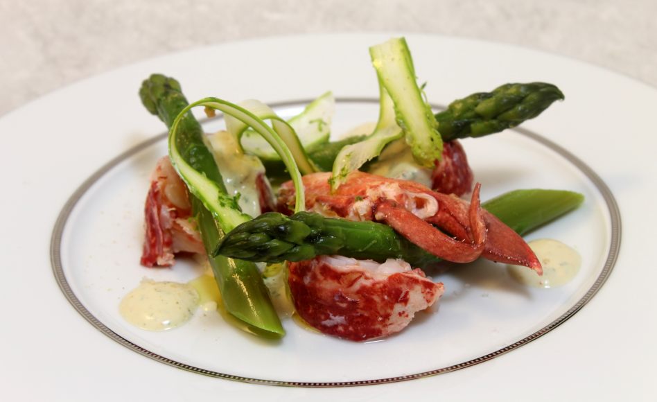 Recette de homard en salade, asperges par Alain Ducasse