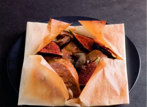 Foie gras en papillotes aux figues et cèpes