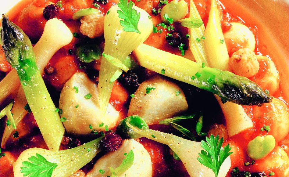 Champignons, petits légumes et raisins marinés à la coriandre par Joël Robuchon