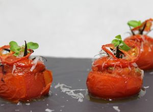 Petites tomates farcies par Alain Ducasse