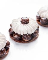 "Les Parisiennes" : Cédric Grolet révise ses classiques au Meurice