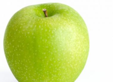 Technique pour éplucher et tailler une pomme en quartiers