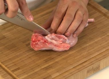 Technique pour désosser une cuisse de lapin