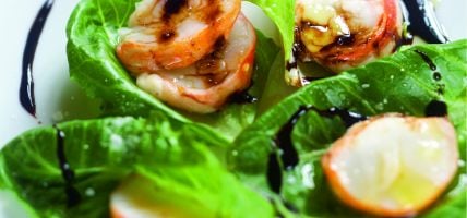 Bouchées de langouste au gingembre et caramel de soja