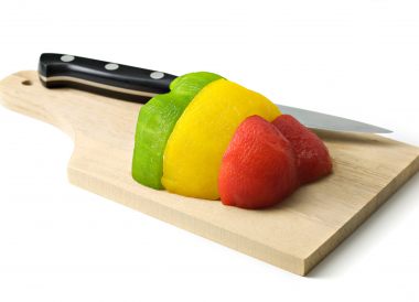 Technique pour éplucher et tailler un poivron en lanière