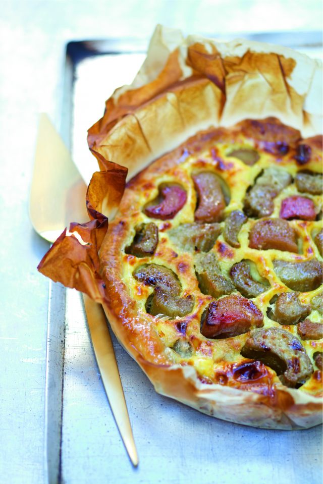 Tarte A La Rhubarbe Par Julie Andrieu