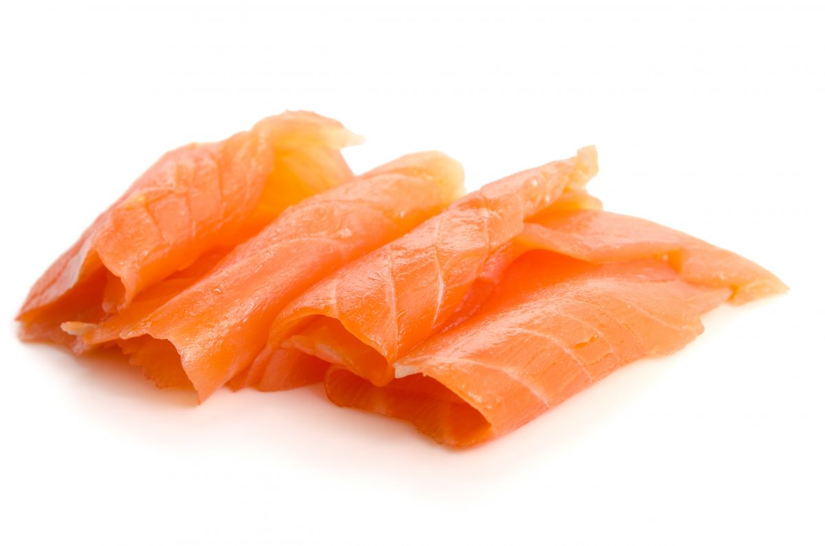 Recette planche apéritive au saumon fumé - Marie Claire