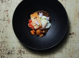 Recette de lentilles, kimchi, œuf parfait et chipirons par Pierre Sang Boyer