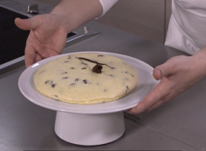 Recette de Gâteau de semoule aux raisins  par Alain Ducasse
