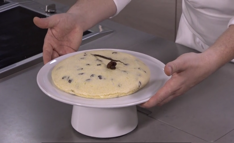Recette de Gâteau de semoule aux raisins  par Alain Ducasse