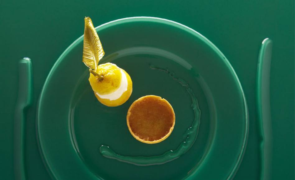 Citron du mentonnais confit, sorbet au citron et au basilic par Alain Ducasse