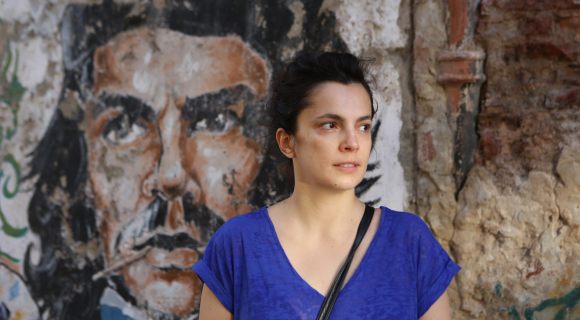 Rencontre avec Vérane Frédiani, la scénariste en quête des femmes chefs d’ici et d’ailleurs