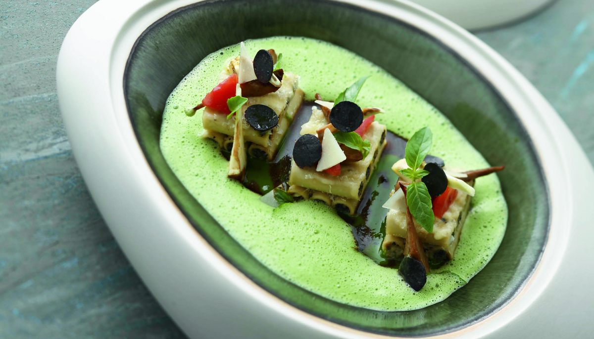 Zitone Recette de La pâte zitone fourée de truffe noire par Arnaud Donckele ...