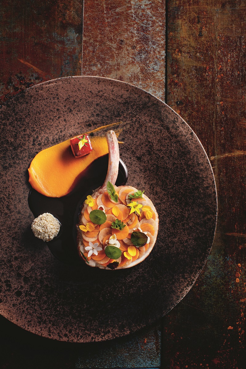 Recette de Cochon fermier, légumes kaï mwen et aigre-doux de miel par ...