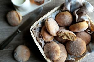 Muffins anglais céréaliers aux raisins secs