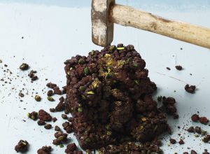 Rocher pistache-chocolat et streusel cacao