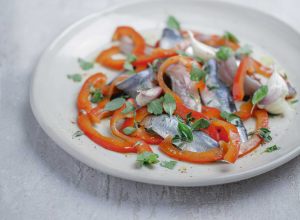 Poivrons, anchois marinés