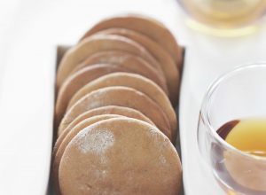 Recette du brunkager, biscuits aux épices par la rédaction de l'Académie du Goût