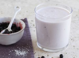 Recette de yaourt à boire aux myrtilles et à la stevia par l'Académie du goût