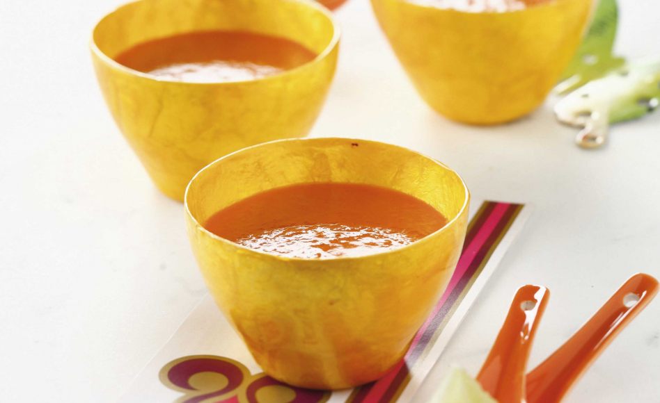 Soupe de tomate coco-citronnelle