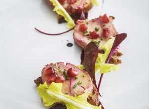 Recette de foie gras de canard fermier des landes confit à la betterave par Julien Duboué