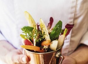 Recette de Légumes confits et « terre » d’olive par Julien Duboué