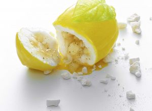 Citron de menton givré au limoncello, aux saveurs de poire et citron confit