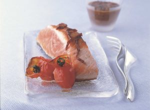 Recette de pavé de saumon aux tomates confites par Alain Ducasse