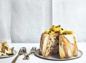 Recette de charlotte ananas, fromage blanc par Paule Neyrat