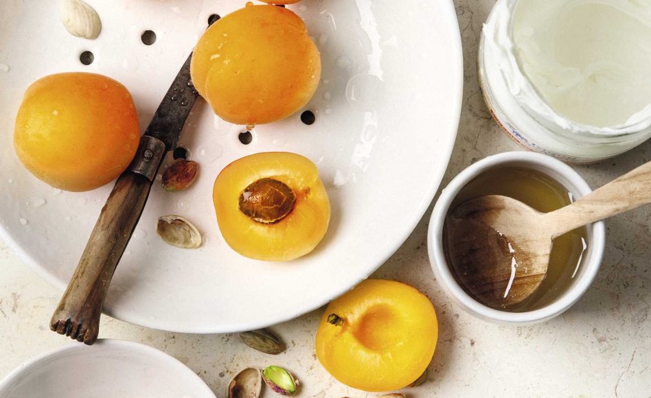 Recette de gratin d’abricots aux pistaches par Paule Neyrat