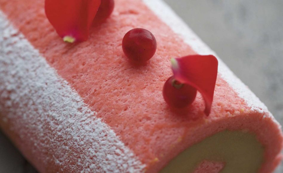 Recette de cake coing et rose par Christophe Michalak