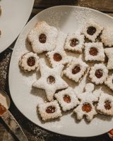 Biscuits de Noël : les recettes pour mettre la main à la pâte
