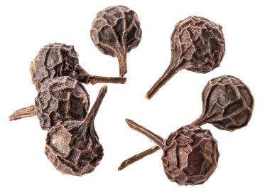 Poivre à queue (poivre cubèbe)