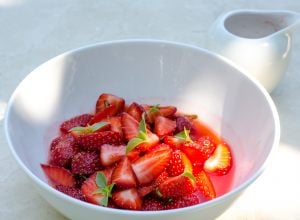 Recette de soupes de fraises au basilic par Glenn Viel et Brandon Dehan