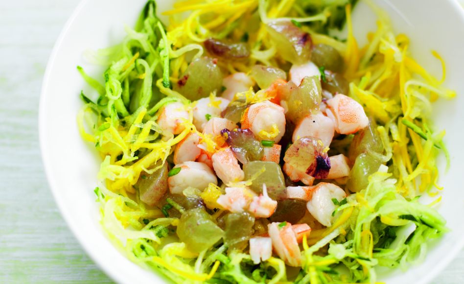Salade de courgette, crevette et raisin pour bébé par Alain Ducasse