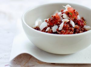 Quinoa, tomate et rascasse pour bébé par Alain Ducasse