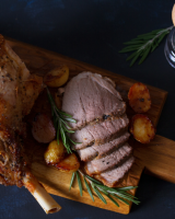 Agneau de Pâques : les conseils d'un rôtisseur marseillais pour réussir un gigot d'agneau exceptionnel