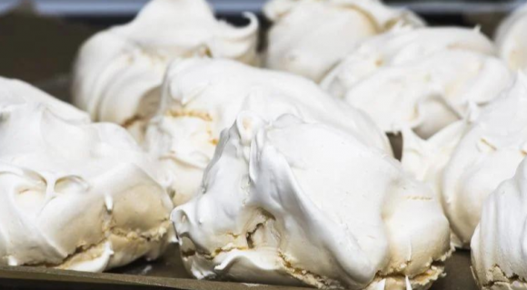 Anti-gaspi : 20 idées de recettes avec des blancs et des jaunes d'œufs